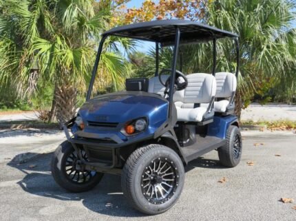 2026 E-Z-GO Liberty Summit XT ELiTE Lithium 4-Seater | 4 Forward-Facing Seats | Technology Package